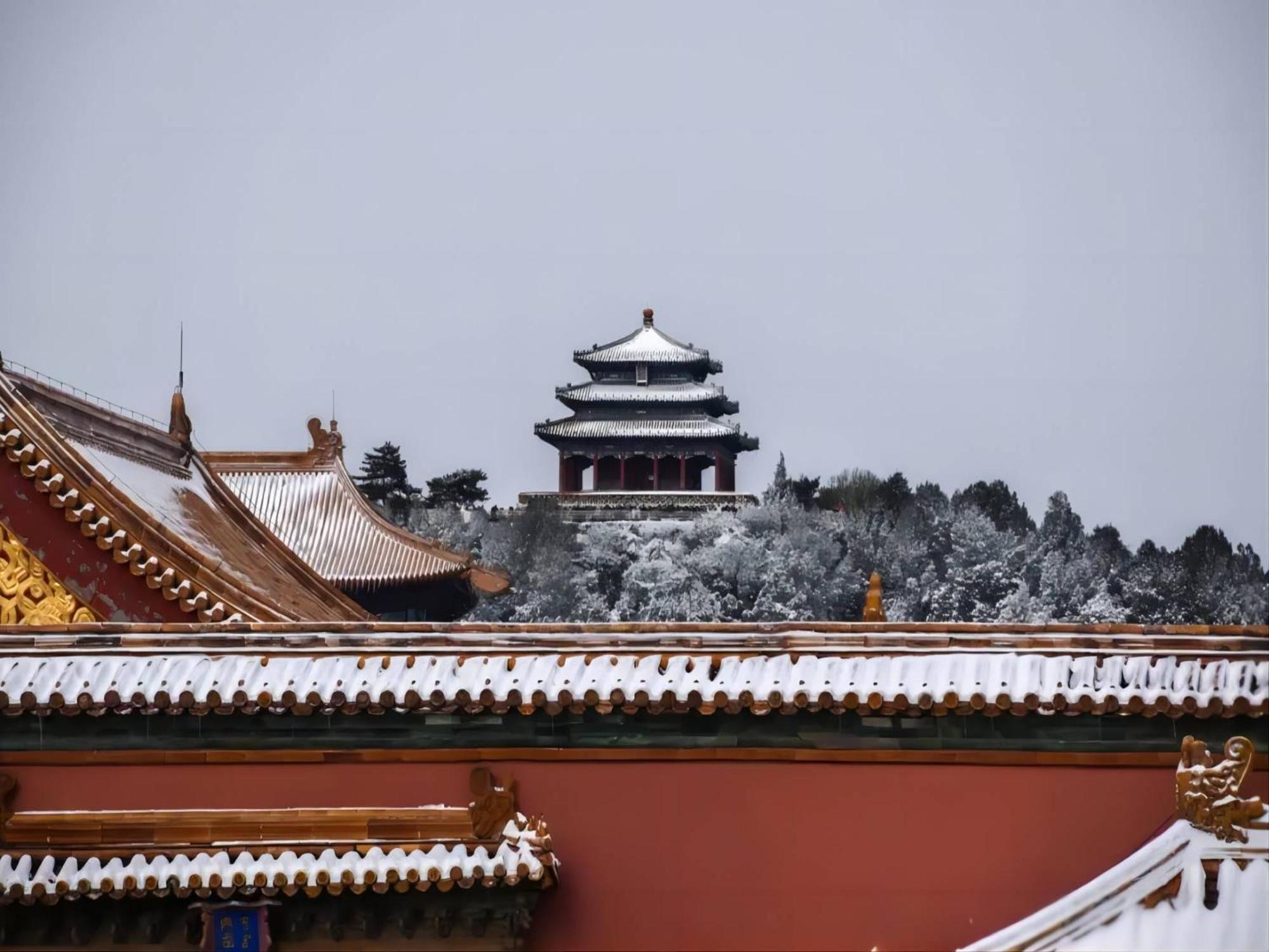 Happy Dragon Alley Hotel-In The City Center With Big Window&Free Coffe Laundry Fluent English Speaking,Tourist Attractions Ticket Service&Food Recommendation,Near Tian Anmen Forbiddencity,Near Lama Temple,Easy To Walk To Nanluoalley&Shichahai Beijing Exterior photo